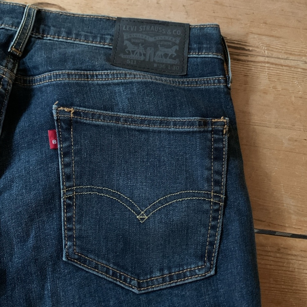 NWOT Levi's 511 Slim Stretch Dark indigo Blue Denim Jeans